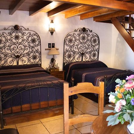 Hotel Los Escudos Pátzcuaro Exteriér fotografie