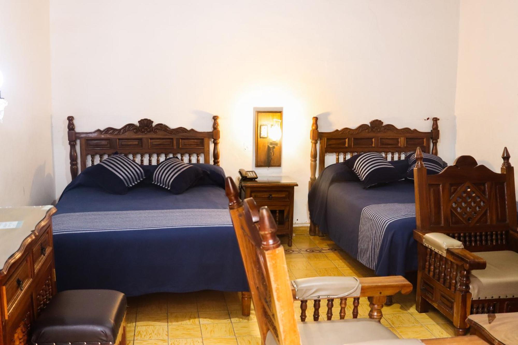 Hotel Los Escudos Pátzcuaro Exteriér fotografie