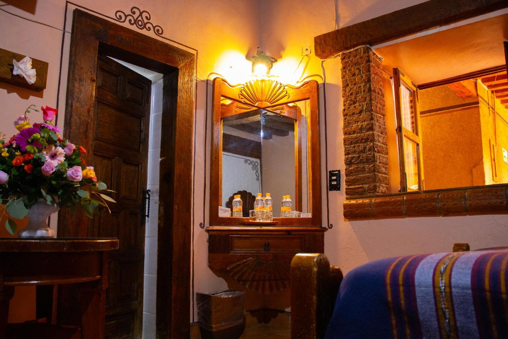 Hotel Los Escudos Pátzcuaro Exteriér fotografie