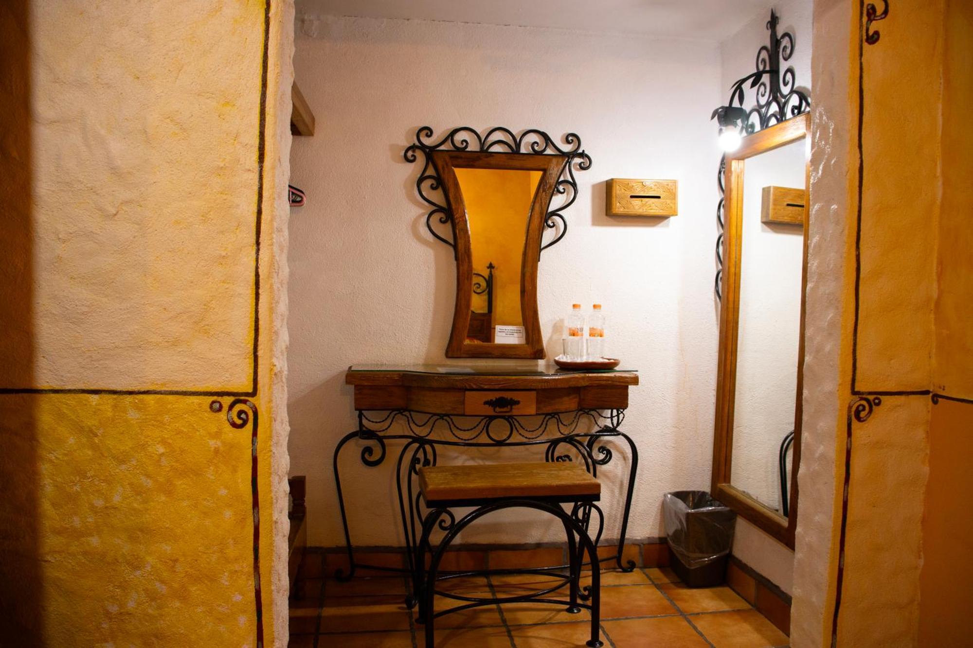 Hotel Los Escudos Pátzcuaro Exteriér fotografie