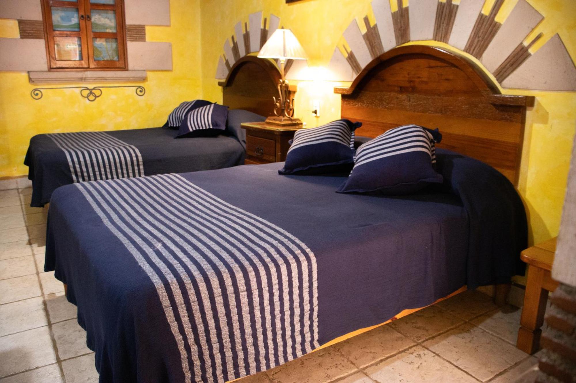 Hotel Los Escudos Pátzcuaro Exteriér fotografie