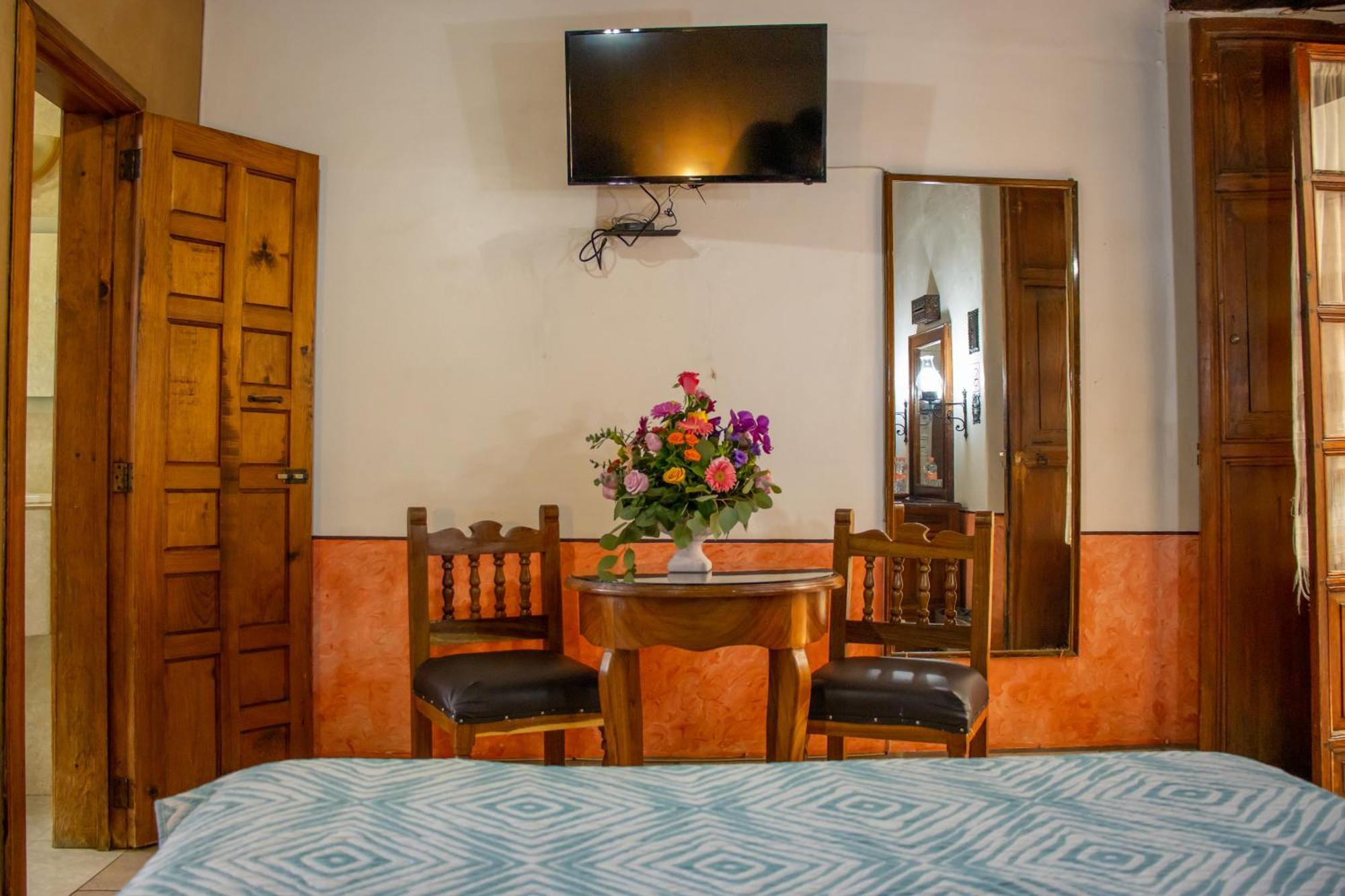 Hotel Los Escudos Pátzcuaro Exteriér fotografie