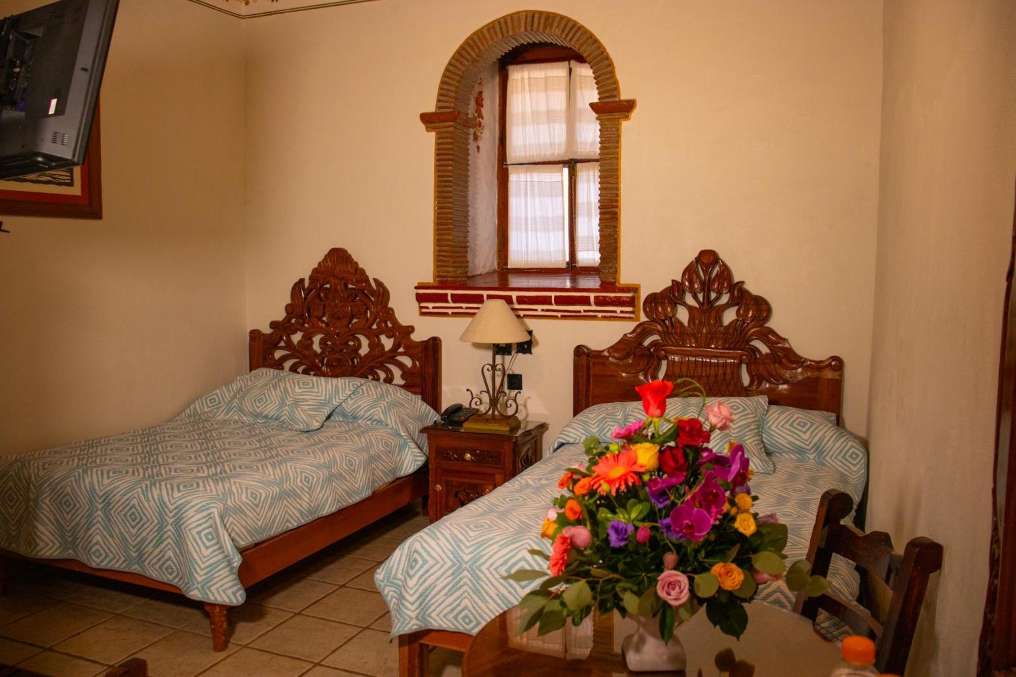 Hotel Los Escudos Pátzcuaro Exteriér fotografie