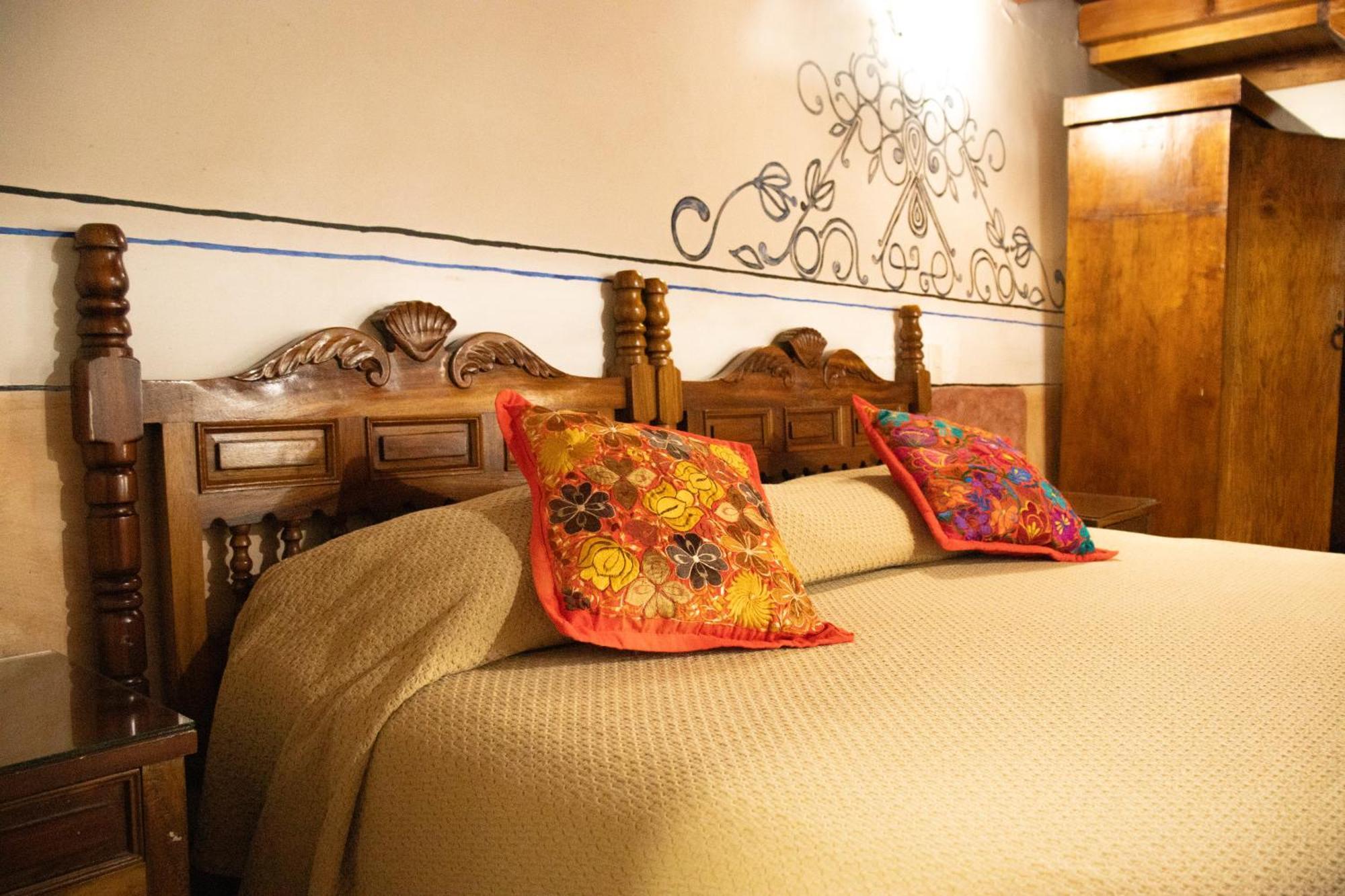 Hotel Los Escudos Pátzcuaro Exteriér fotografie