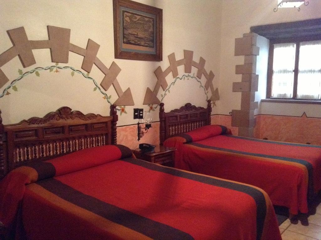 Hotel Los Escudos Pátzcuaro Exteriér fotografie