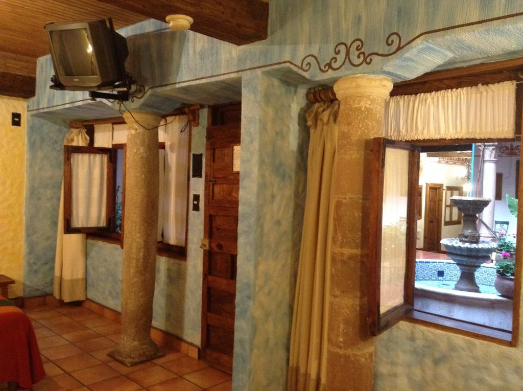 Hotel Los Escudos Pátzcuaro Exteriér fotografie